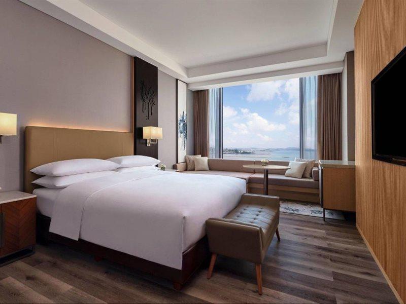 Batam Marriott Hotel Harbour Bay Нагоя Экстерьер фото