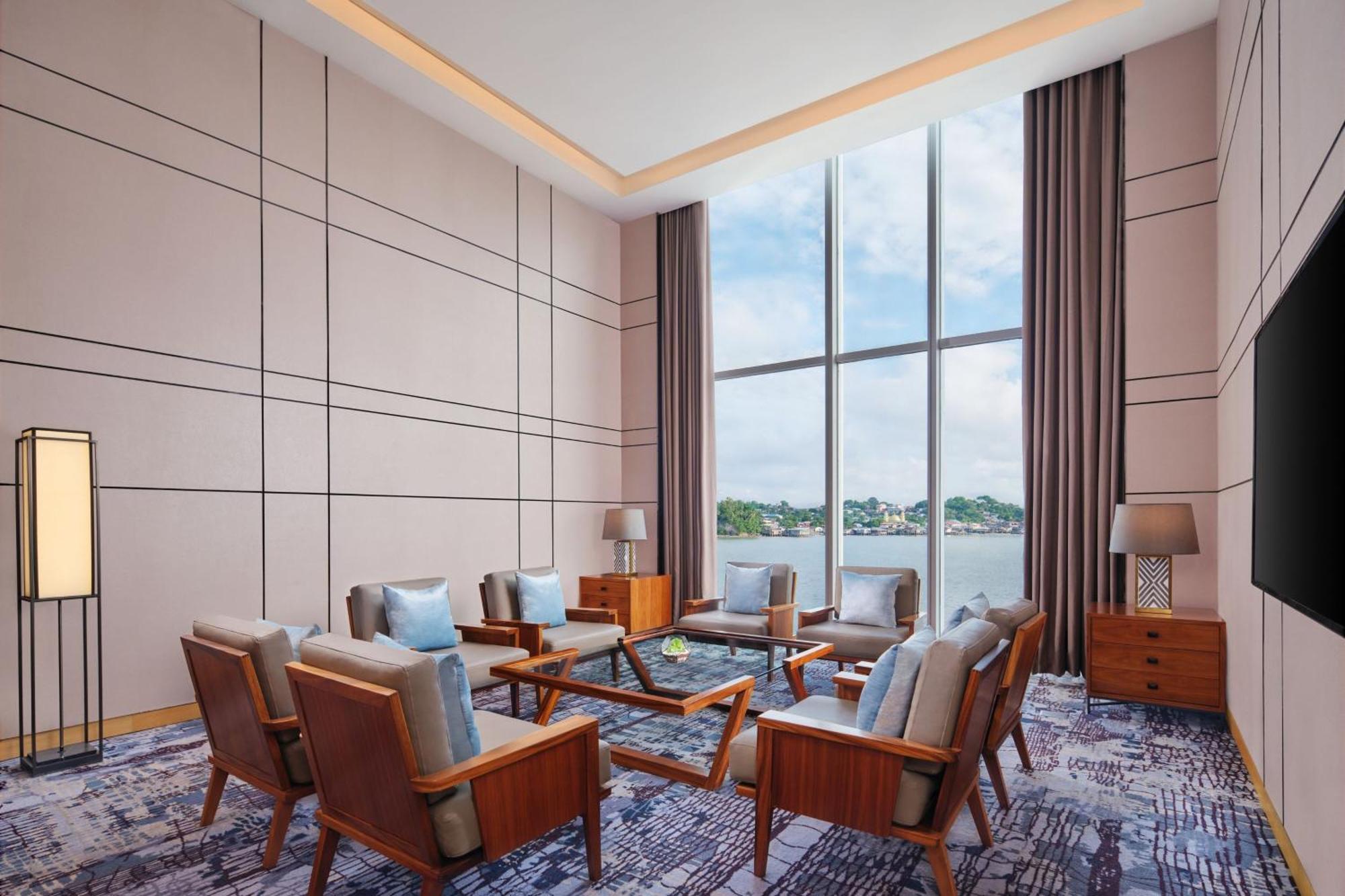Batam Marriott Hotel Harbour Bay Нагоя Экстерьер фото