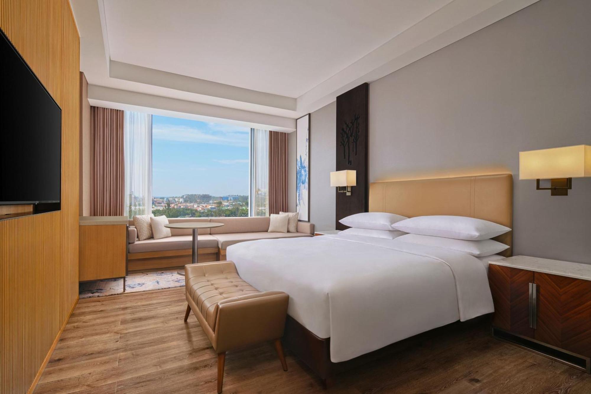 Batam Marriott Hotel Harbour Bay Нагоя Экстерьер фото