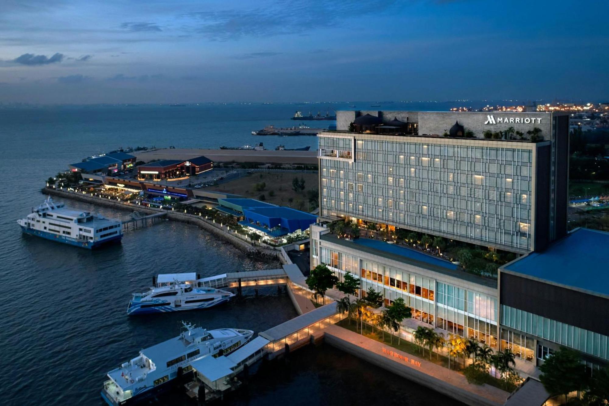 Batam Marriott Hotel Harbour Bay Нагоя Экстерьер фото